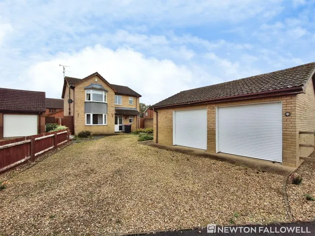 Mountbatten Way, Bourne, PE10, photo 1