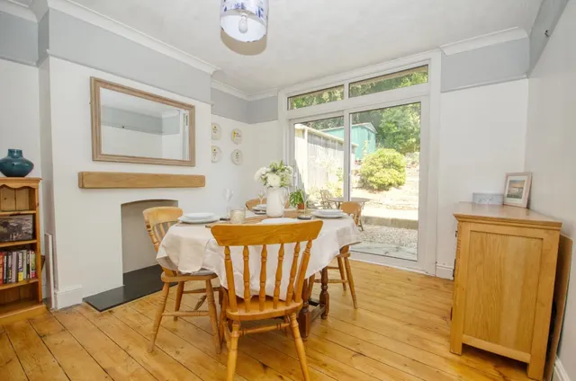 Photo 3 — Athelstan Road, Southampton, SO19 4DG