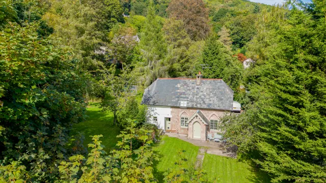 Llandogo, NP25, photo 3