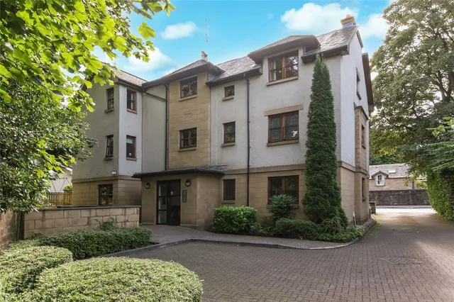 Drymen Road, Bearsden, Glasgow, East Dunbartonshire, G61, photo 1