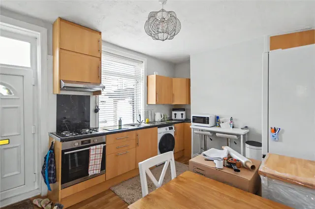 Talbot Terrace, Rothwell, LS26, photo 3