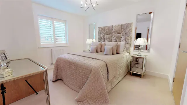 Hawthorn Way, Chigwell, IG7, photo 1