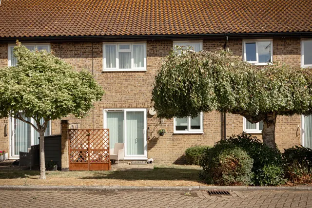Station Road, Lyminge, CT18, photo 3