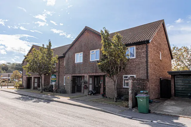 Station Road, Lyminge, CT18, photo 1