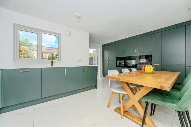 Adeyfield Road, Hemel Hempstead, HP2, photo 2