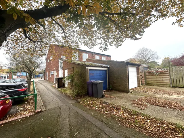 LORDSHIP CENTRE, LETCHWORTH GARDEN CITY, photo 1