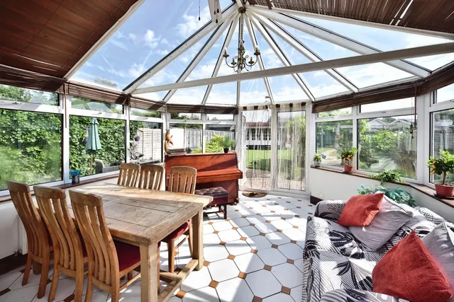 Royston Road, Bearsted, ME15, photo 2