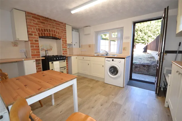 Photo 3 — Copthorne Cottages, Copthorne Lane, Fawley, Hampshire, SO45 1DP