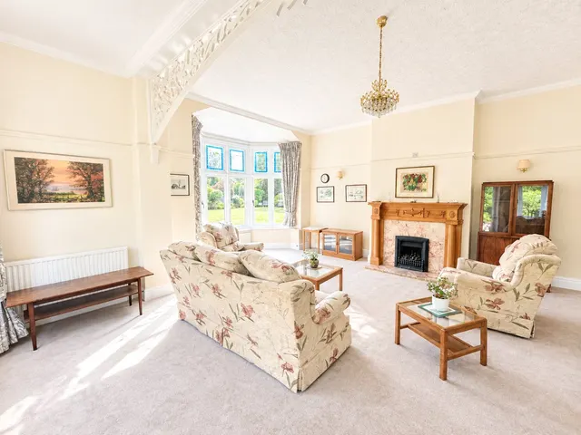 Murdoch Road, Wokingham, RG40, photo 3