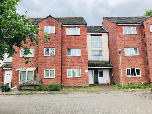 Ayscough Avenue, Spalding, photo 1