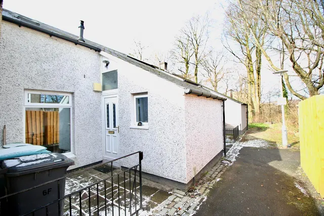 Mitchell Road, Seafar, Cumbernauld, G67 1AD, photo 1