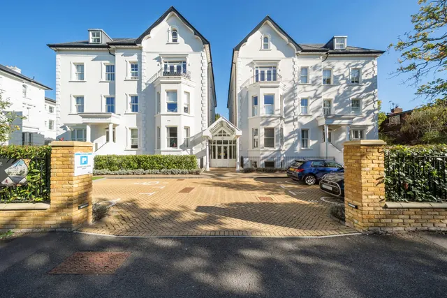Oakhill Road, Surbiton, Surrey, KT6, photo 1