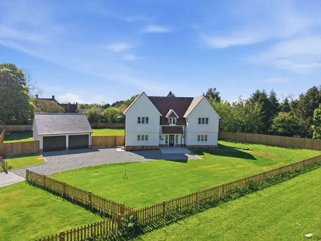 Photo 3 — Oak Grove, Rectory Lane, Rivenhall, Witham, CM8 3HJ