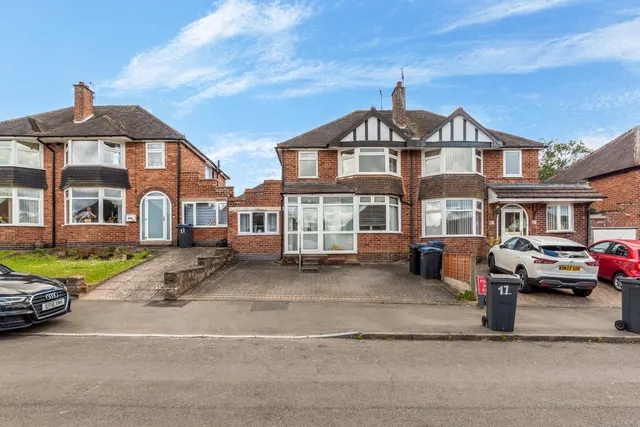 Loynells Road, Rednal, Birmingham, West Midlands, B45 9NS, photo 1