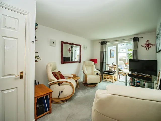 Photo 2 — Mulberry Gardens, Charlton Down, Dorchester