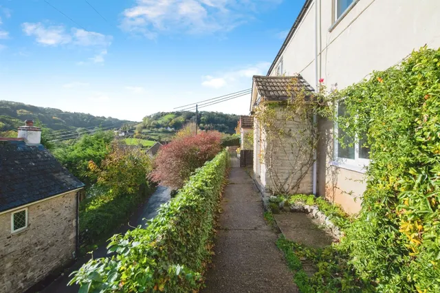 Trafalgar Terrace, Branscombe, EX12, photo 1