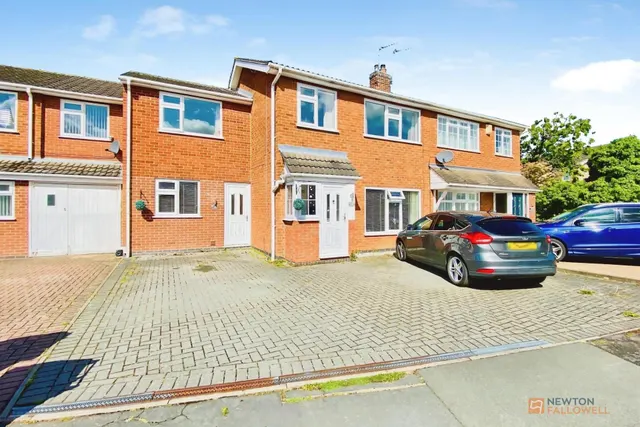 Farriers Way, East Goscote, LE7, photo 2