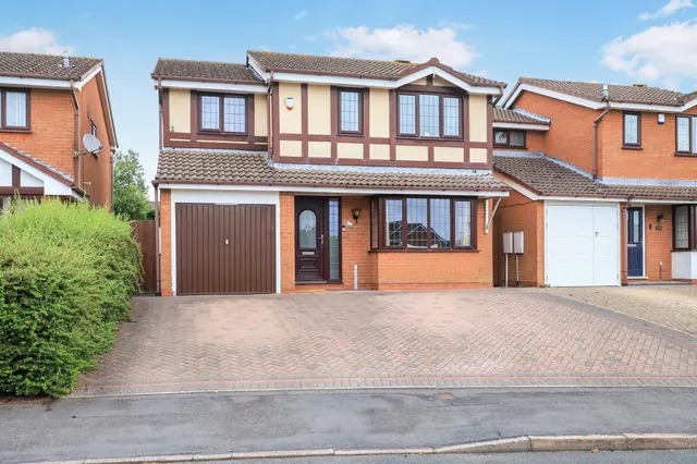 Maree Grove, Coppice Farm, Willenhall, photo 1