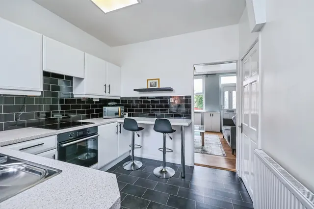 Queen Street, Hucknall, NG15, photo 3