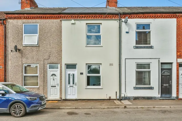 Queen Street, Hucknall, NG15, photo 1