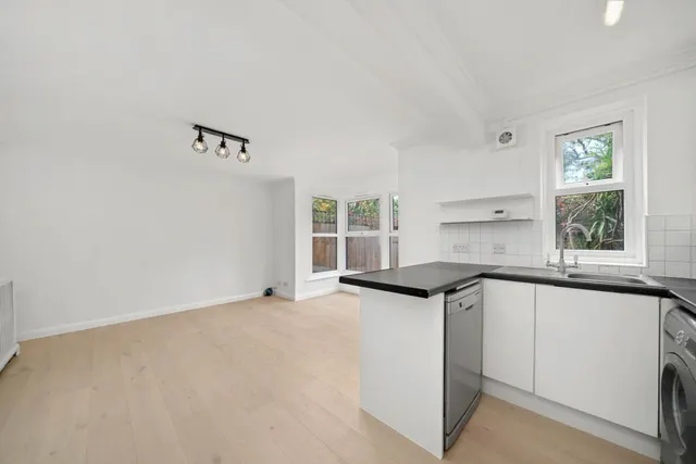 Pooles Lane, Chelsea, SW10, photo 3