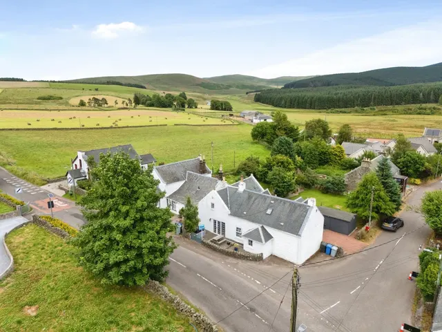 Cross Road, Crawfordjohn, ML12, photo 1