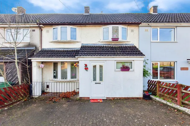Rubens Walk, Corby, NN18, photo 1