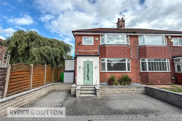 Wharfedale Avenue, Moston, M40, photo 1