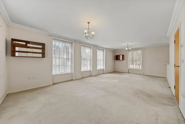 West Heath Avenue, Golders Green, NW11, photo 2