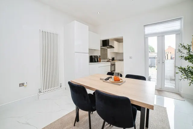 Huthwaite Road, Sutton-in-Ashfield, NG17, photo 2