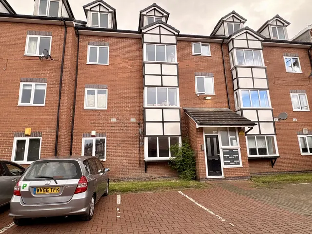 Langdale Mews, Longsight, M19, photo 1