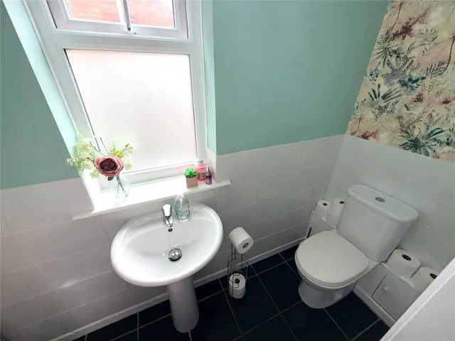Tarn Court, Fleetwood, FY7, photo 2