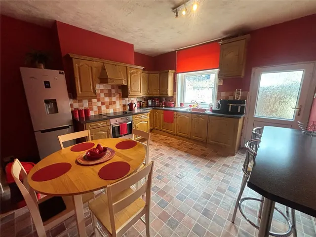 Varley Street, Colne, BB8, photo 3