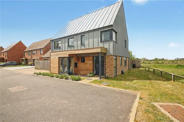 Photo 3 — Paddocks Way, Poringland, Norwich, Norfolk, NR14