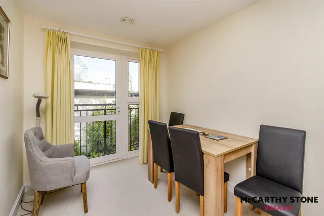 Bilbrook, Wolverhampton, WV8, photo 3
