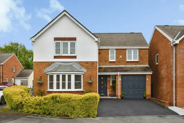 Bryn Dreinog, Capel Hendre, SA18, photo 1