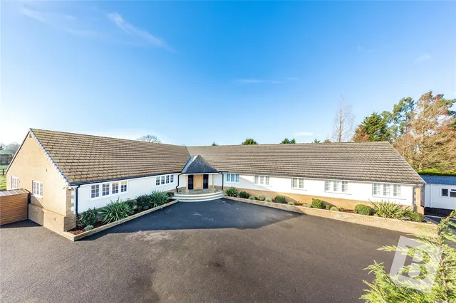 Nazeing, Waltham Abbey, EN9, photo 1