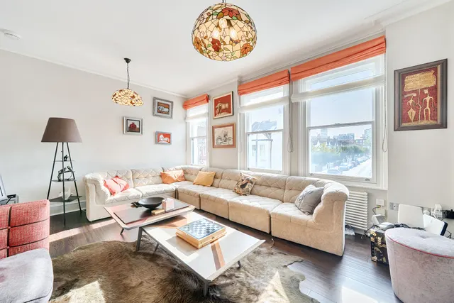 Photo 2 — 63 Stephendale Road, London