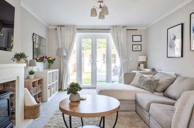 Colliers Gardens, Backwell, BS48, photo 1