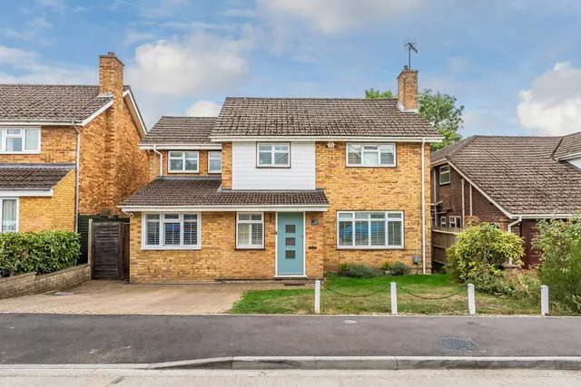 Great Oaks Park, Guildford, GU4, photo 1