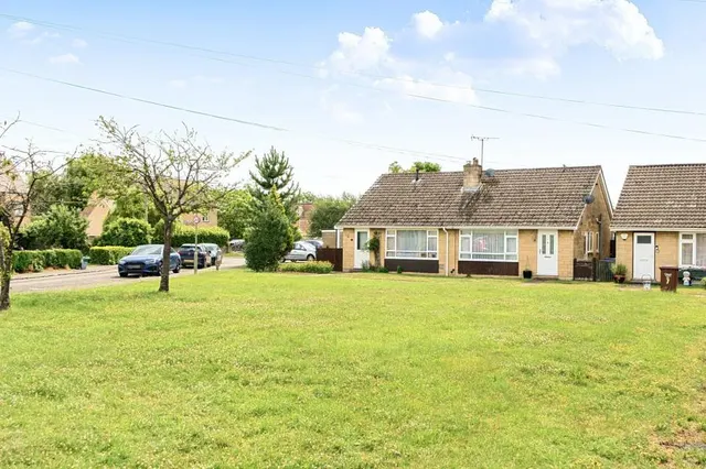 Sycamore Road, Launton, OX26, photo 1
