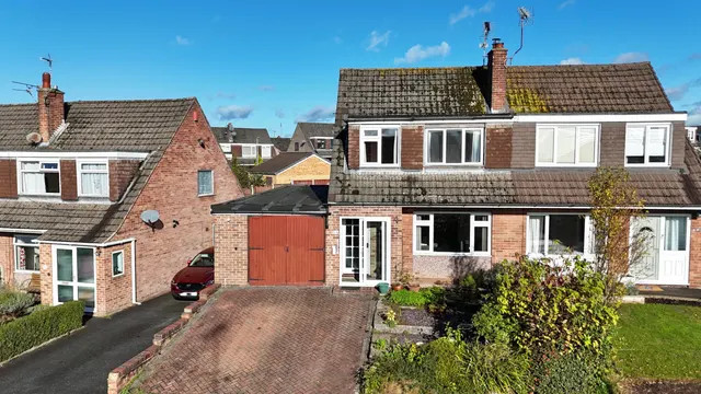 Goldhurst Drive, Tean, ST10, photo 1