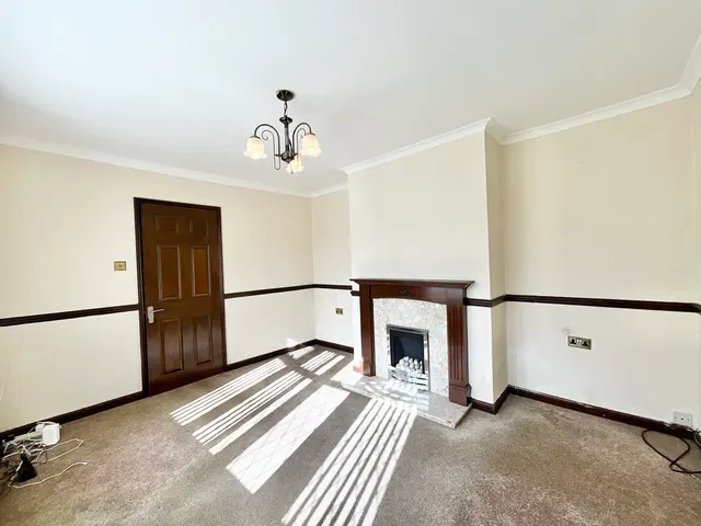 Axon Crescent, Stoke-On-Trent, ST3, photo 3