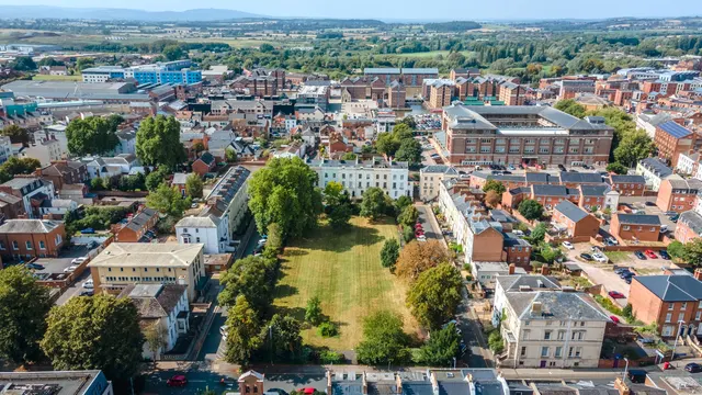 1 bedroom flat — Brunswick Square, Gloucester, GL1 1UG