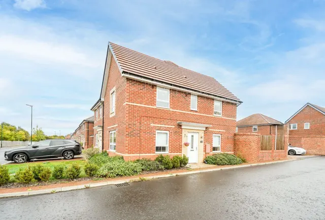 Hebburn, NE31, photo 1