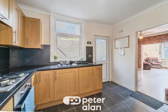 Villiers Road, Port Talbot, SA13, photo 3