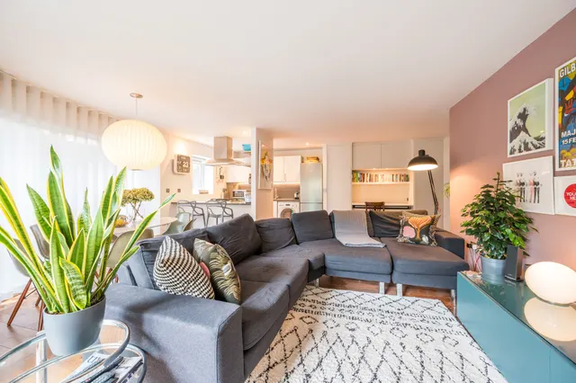 Flat 1, 58 Goldsmiths Row, London, photo 1