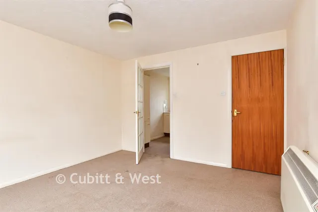 Park Crescent Place, Brighton, BN2, photo 3