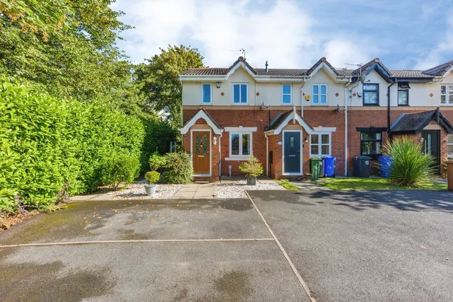 Lodge View, Droylsden, Manchester, Greater Manchester, M43, photo 1
