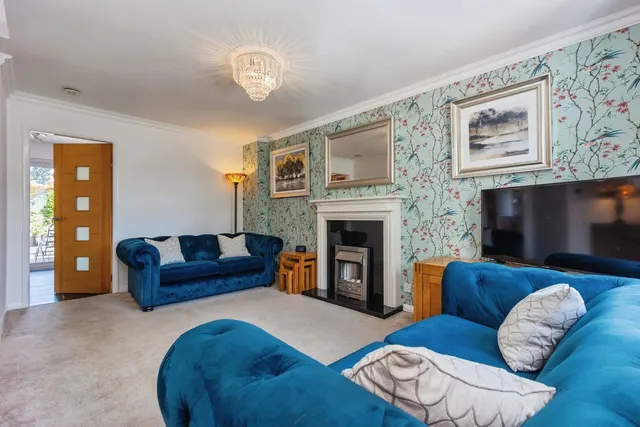 Photo 3 — Lodge View, Droylsden, Manchester, Greater Manchester, M43